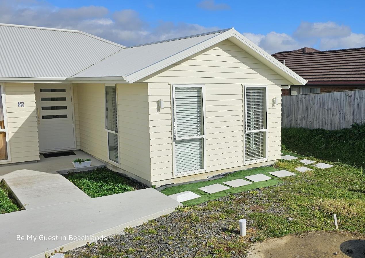 Be My Guest In Beachlands Auckland Exterior photo